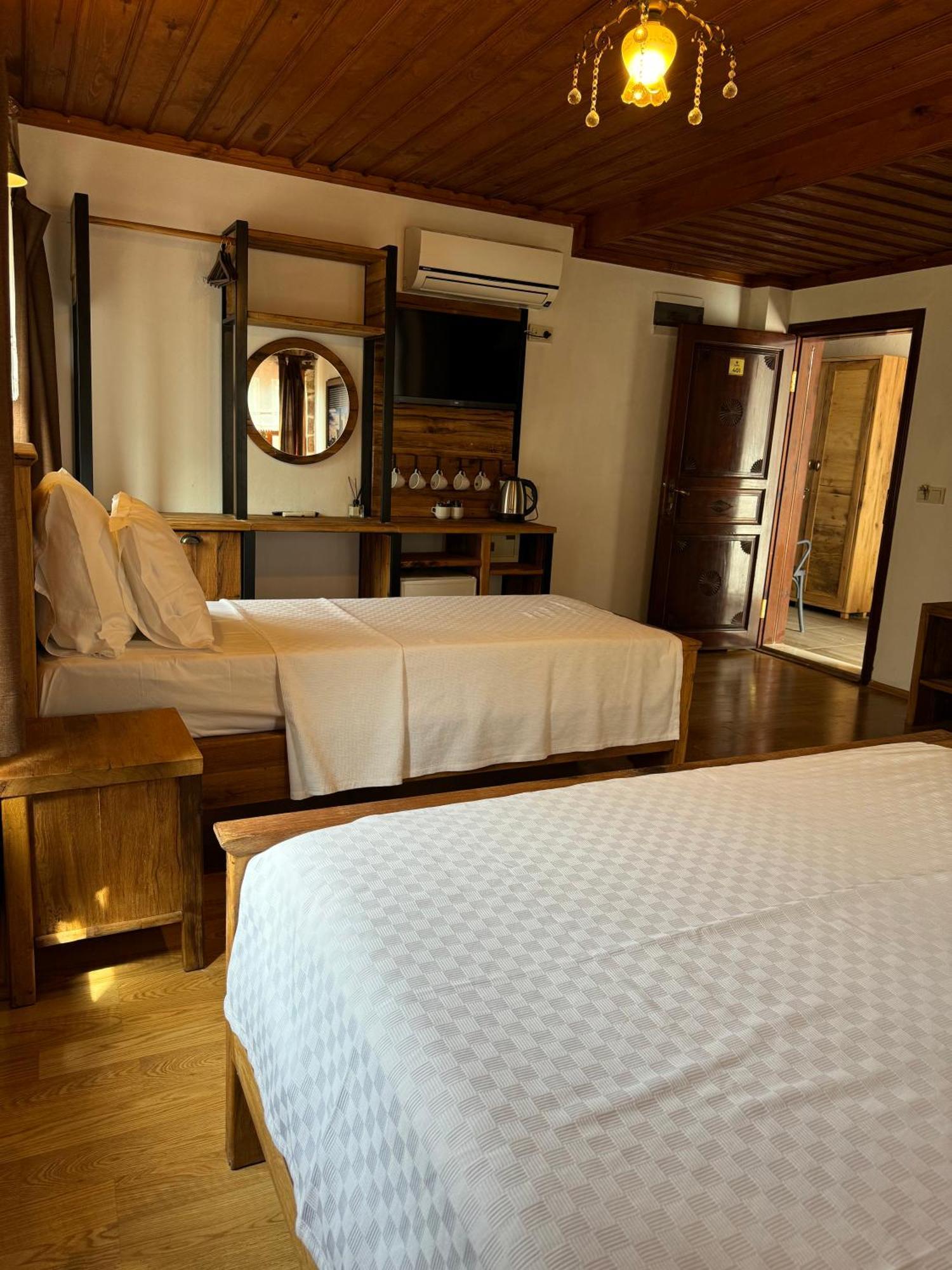 Casa Franco Old Town Otel 2*