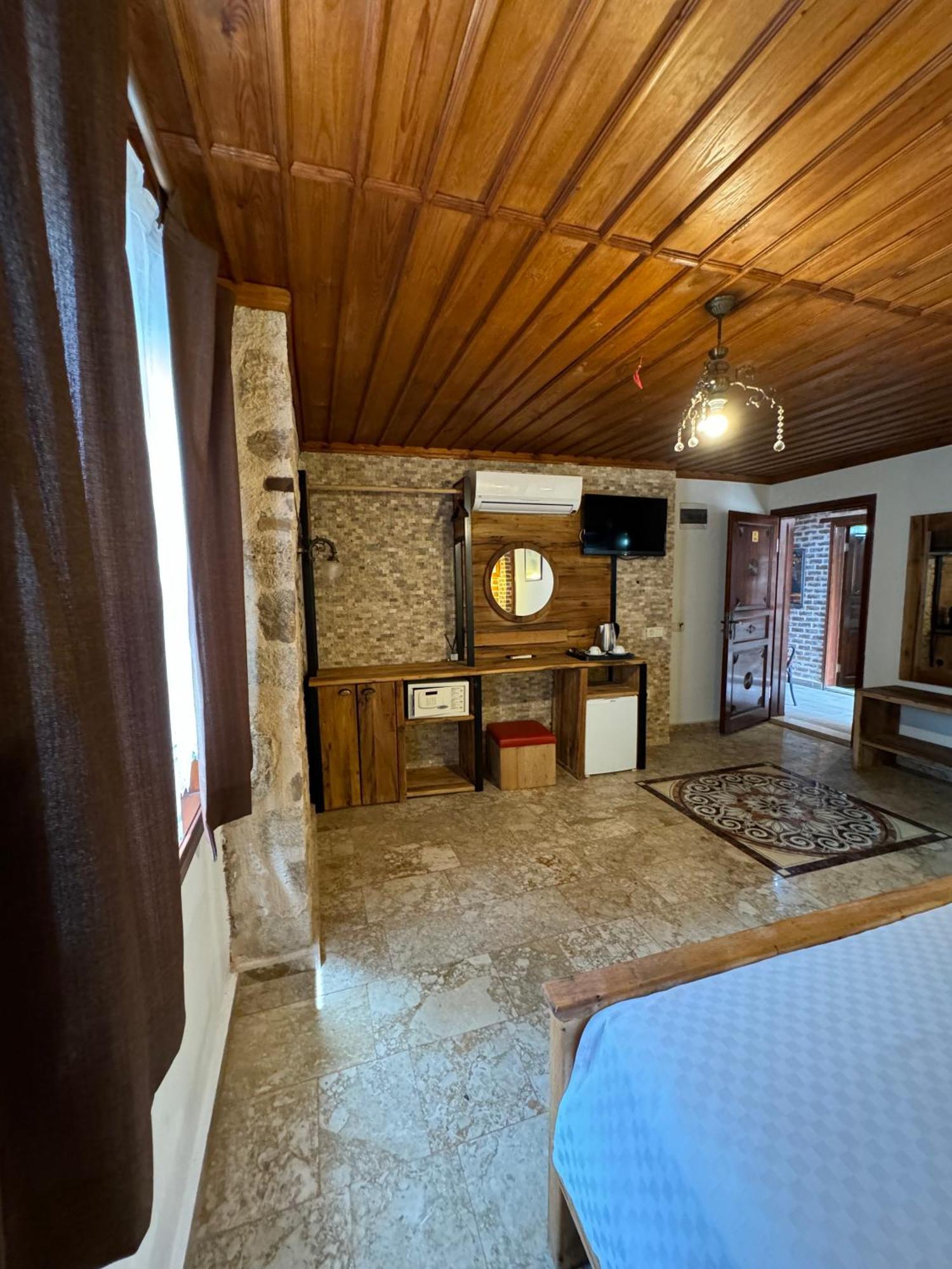 Casa Franco Old Town Otel 2*