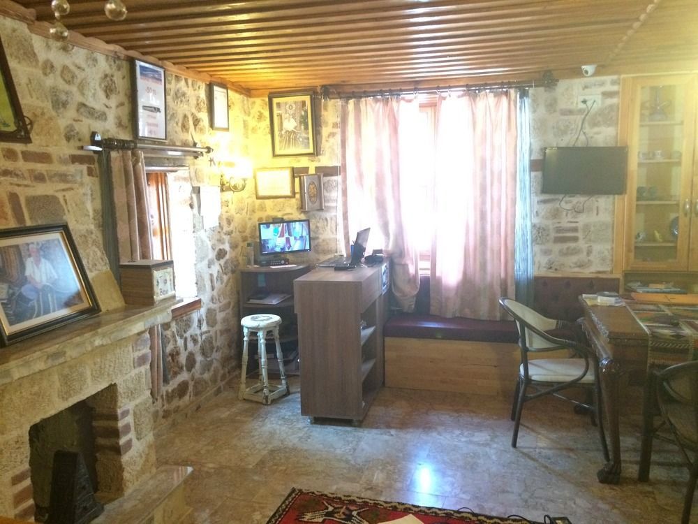 Casa Franco Old Town Otel 2*